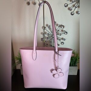 Super Cute Kate spade ♠️ light pink large tote bag NWOT with floral charm